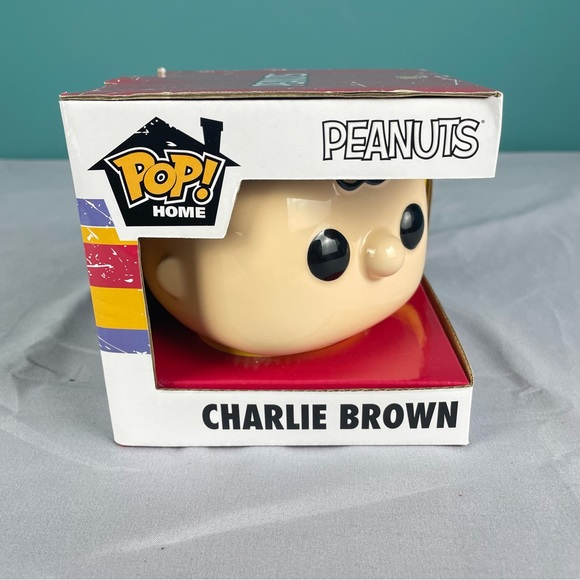 Funko Pop Home Charlie Brown Ceramic Mug Peanuts Collectible. - Picture 3 of 10
